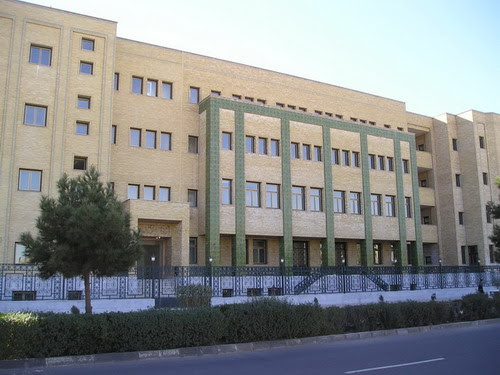 برگزاری نمایشگاه هفته پژوهش جامعة ‌المصطفی(ص) العالمیة در قم 