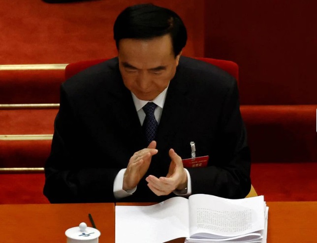 چین رییس حزب کمونیست در استان مسلمان‌نشین سین‌کیانگ را تغییر داد
