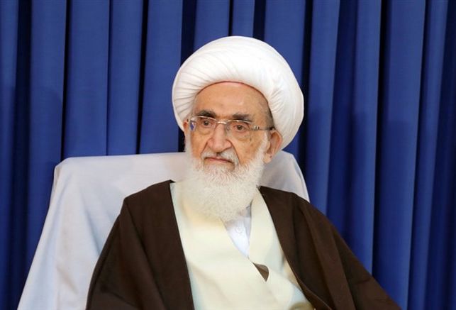 آیت الله نوری همدانی:  تا ریشه كنی ربا در این كشور برای تذكر دادن در هر زمانی مصمم هستم