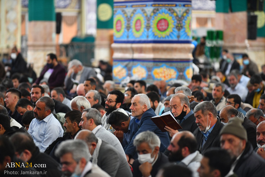 گزارش تصویری/ ندبه انتظار در صبح ولادت منجی عالم بشریت در مسجد مقدس جمکران