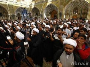 الآلاف من الزائرين يحيون ذكرى إستشهاد السيدة فاطمة الزهراء (ع) في النجف الأشرف
