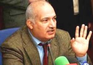 "Azərbaycanda məmurlar ərəb şeyxləri kimi yaşayırlar"
