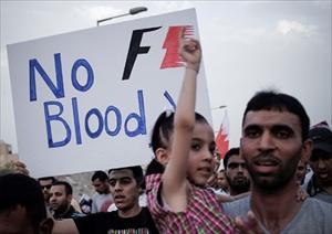 Police clash with anti-F1 protesters in Bahrain
