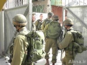 جيش الإحتلال الإسرائيلي يعتقل 4 فلسطينيين في الضفة
