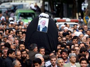 بالصور / تشييع «آية الله الشيخ غلام رضا رضواني» في طهران