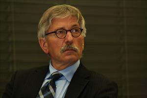 Allemagne : un Comité de l’ONU condamne les propos racistes d’un homme politique