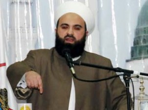 الله أكبر عليكم يا علماء السلاطين/ تُحرّمون العمليّات الإستشهاديّة في إسرائیل وتُحلّلونها في سوريا؟!