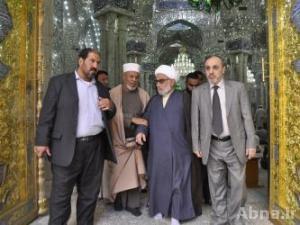 وفد علمائي من استراليا يزور العتبة العلوية المقدسة