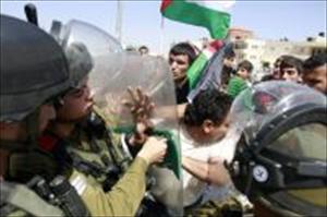پر امن مظاہرین پر فائرنگ، بیس فلسطینی زخمی