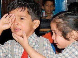 پاکستان میں ہر منٹ میں ایک بچہ موت کے منہ میں چلا جاتا ہے