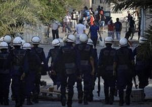 Bahraini regime arrests 120 people in a week