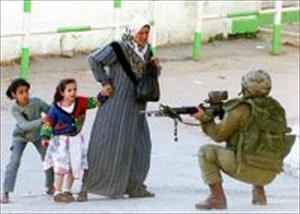 مسجد الاقصی پر صہیونیوں کا حملہ، فلسطینیوں کا سخت رد عمل