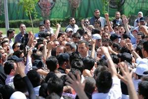 Esad, Şam'da Üniversite Öğrencileriyle Görüştü / Foto