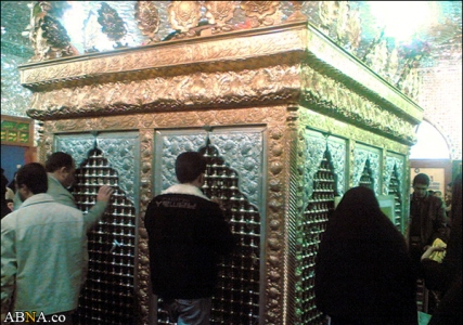 Image / The Tomb of Hujr ibn Adi before Militants Raid in Adra - II