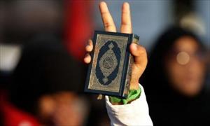 بحرین میں شیعہ برادری کی مسمار شدہ مساجد میں نماز کی ادائیگی