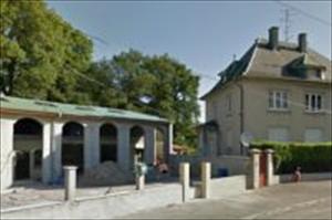Alsace : croix gammée et inscriptions racistes sur la mosquée d’Illzach
