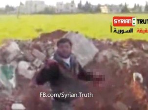 Free Syrian Army Terrorists Sawed an Alawites Militiaman