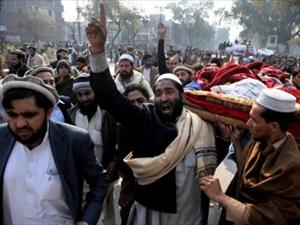 پشاور پولیس نے دہشت گرد قرار دے کر طالب علم کی جان لے لی