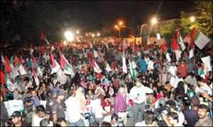 این اے250 میں غریب علاقوں میں پولنگ نہ کرانا تفریق ہے، الطاف حسین   	