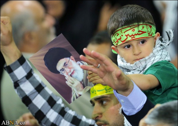 Image / Imam Khamenei Addresses Thousands of People