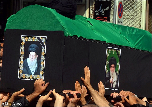 Image / The Funeral of Ayatollah Sayyed Ezzeddin Hosseini-Zanjani in Mashhad