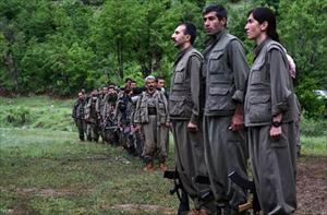 PKK- yaraqlıları İraqa daxil oldular + Foto