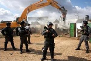 Zionistische Behörden zerstören 18 Wohnngen bei Negev
