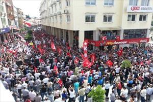 Manifestation à Rihaniyya contre l'appui du gouvernement d'Erdogan aux terroristes en Syrie