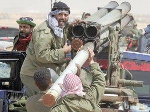 الشرطة المصرية تضبط صواريخ غراد أثناء تهريبها من ليبيا