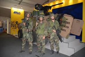 “Equipos Militares Israelíes en Países Árabes”