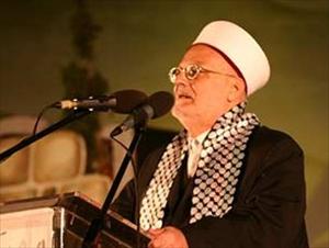 Al-Aqsa Mosque Preacher Banned from Entering France