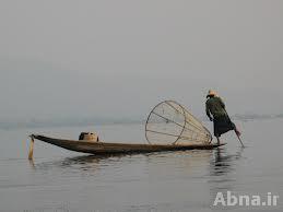 ေတာင္ၾကီး့ႏွင့္ အနီးၿမိဳ ့မ်ားတြင္ မြတ္စလင္ မုန္းတီး ဆန္႔က်င္ေရး စာမ်ား ၿဖန္ ့ေ၀လ်က္ရွိ