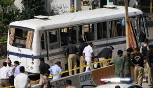 Explosion dans un bus scolaire au Pakistan, 17 enfants tués