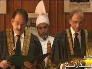 جسٹس تصدق جیلانی قائم مقام چیف الیکشن کمیشنر بن گئے   	