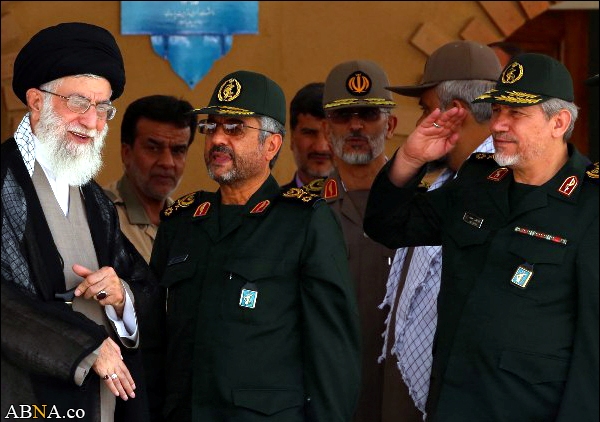Image / Imam Khamenei at Imam Hussain (a.s) University I