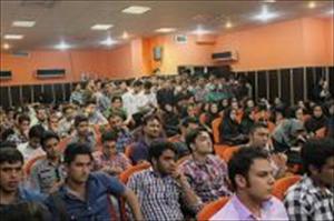 انتخابی سرگرمیوں میں شدید سرعت، دو دن میں ۸۵۰ جلسے