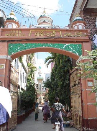 အစၥလာမ္ဘာသာ၀င္ အေယာင္ေဆာင္၍ အလွဴေငြ လိမ္လည္ ေကာက္ခံသူ မႏၲေလးၿမိဳ႕ ဂၽြန္းဗလီ၀င္း အတြင္း၌ ဖမ္းဆီးရမိ