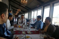 Bahraini opposition delegation to South Africa studies transition and difficulties of building a civil society
