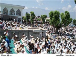 Image / Kashmiri Muslims Celebrate Maba'th of Prophet Mohammed (s.a.w.w)
