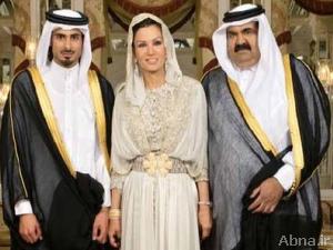 أمير قطر سيسلم السلطة إلى ابنه تميم خلال الصيف