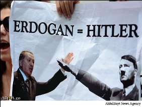 Rəcəb Təyyib Ərdoğan = Adolf Hitler + Foto