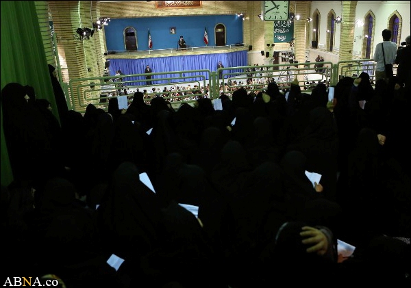 Image / Imam Khamenei Receives People on the Birth Anniversary of Imam Husain (a.s) - I