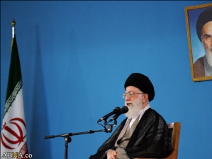 Imam Khamenei : Plus les votes seront nombreux plus l’élu du peuple sera fort devant les ennemis