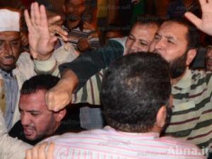 اشتباكات بين مؤيدين ومعارضين لمرسي في مدينة الفيوم (جنوبي القاهرة).