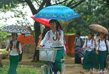 ေဘာ္ဒါေက်ာင္းသားမ်ား အစုိးရ ေက်ာင္းမ်ားႏွင့္ ကင္း၍မရေသး