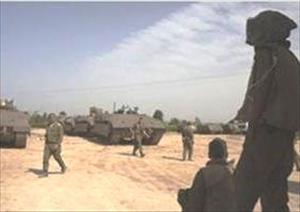 Israeli soldiers raid southern Gaza