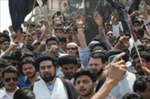 پاکستان میں20نمازیوں کی شہادت کے خلاف احتجاجی ریلیاں