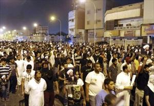 Saudi regime forces shoot 3 youths dead