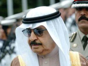 ضغوط على رئيس الوزراء البحريني للتنازل عن منصبه