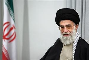 Líder: Los Enemigos Quieren Impedir el Progreso de Irán